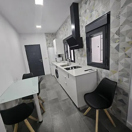 Con Encanto Apartment *